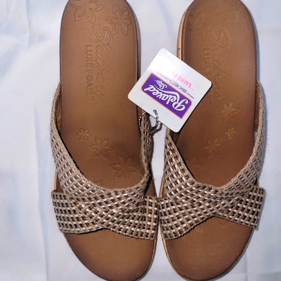 Sketchers NWT Wedge 10 - Picture 2 of 3